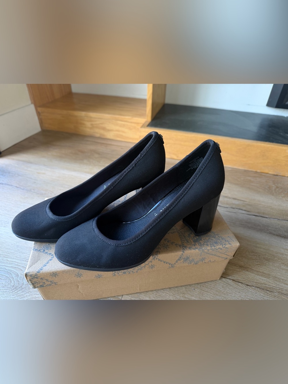 Black Anne Klein Heels